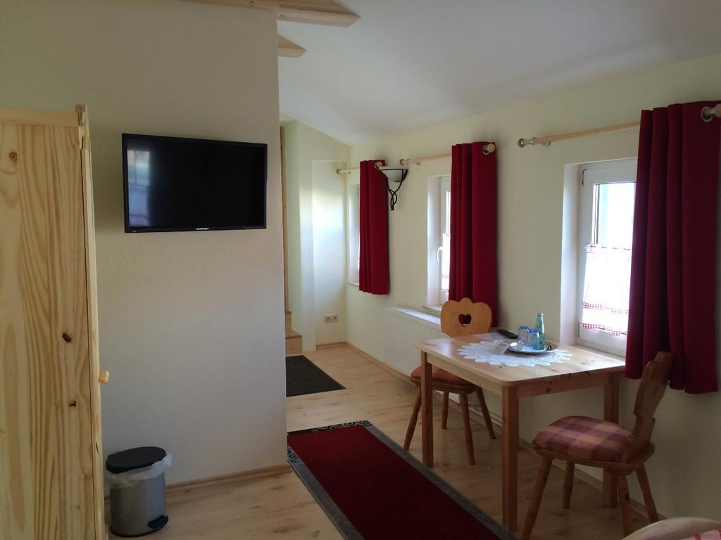 Pension Zum Bauernstuebl Meerane Exterior foto